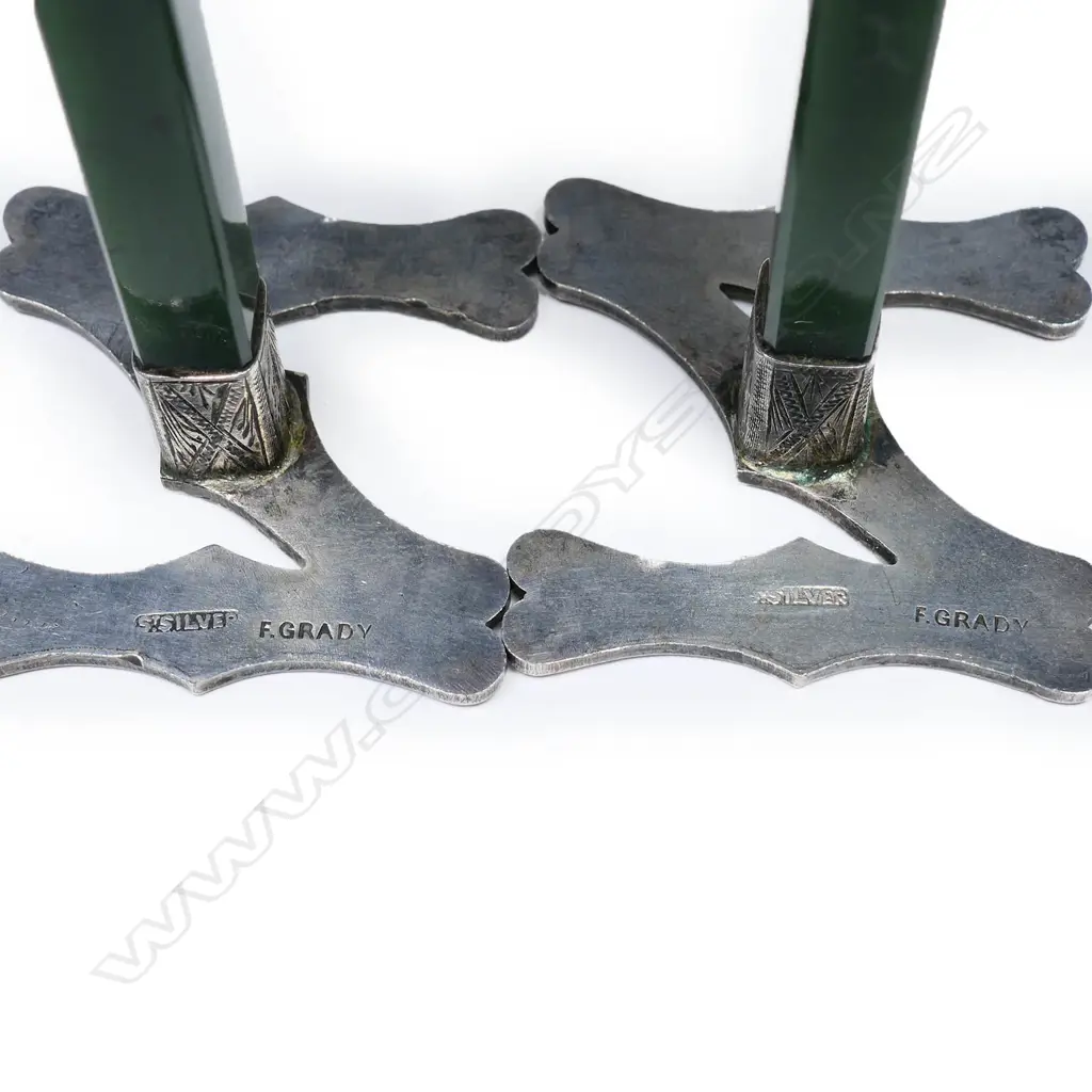 Frank Grady (Wellington) pounamu and silver 'NZ' knife rests, Image 1++